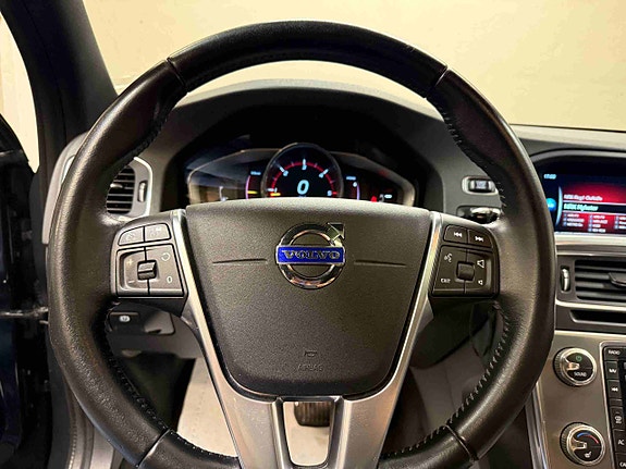 Volvo V60 25 of 30