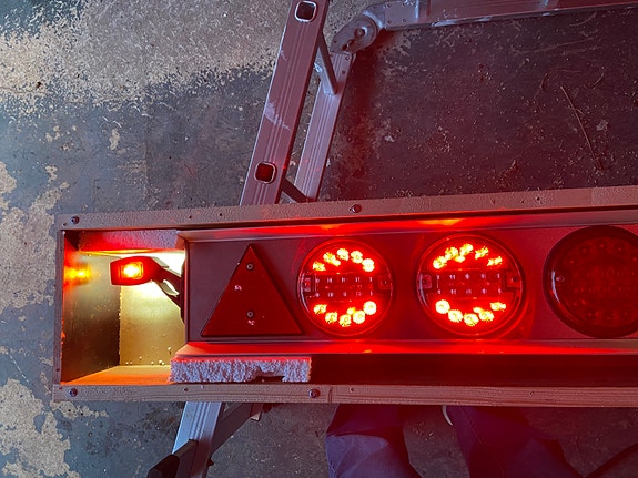 Product image 2 of 8