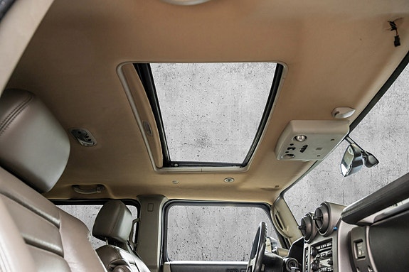 Hummer H2 26 of 30