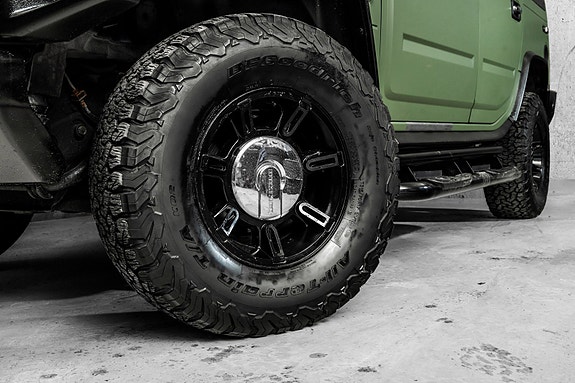 Hummer H2 9 of 30