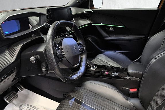 Bryter for utkobling av kollisjonspute gir trygg montering av barnesete foran.