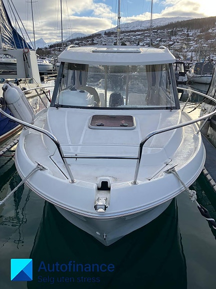 Beneteau Antares Meget pen og godt utstyrt Beneteau Antares 680 3 of 5