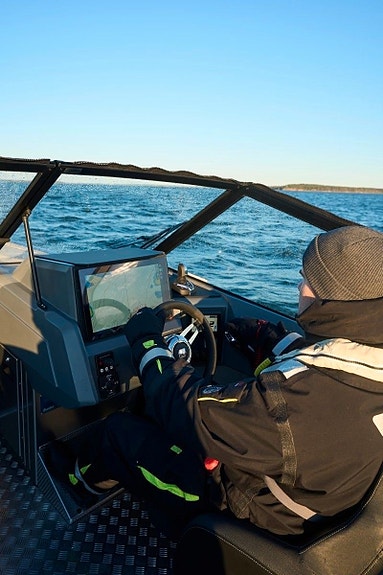 Buster Super Magnum Yamaha F350 BOATWEEK FULLSPEKKET BÅT !