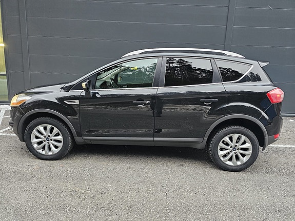 Ford Kuga 3 of 5
