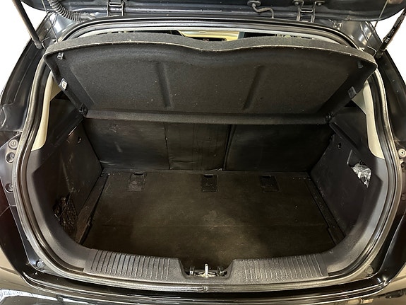 Kia Rio 27 of 28