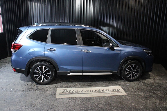 Subaru Forester 22 of 30