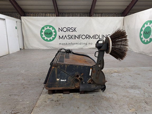 Sweeper 60, Bobcat Skeedster kost