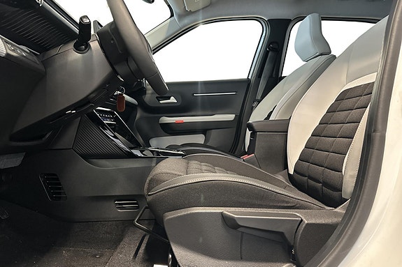 Citroen E-C3 Aircross 8 of 26
