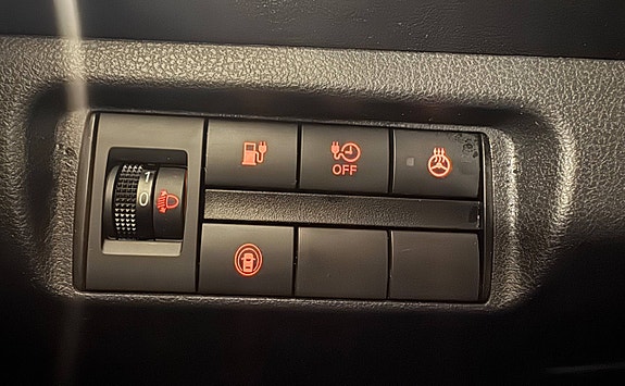 Nissan Leaf 9 of 13