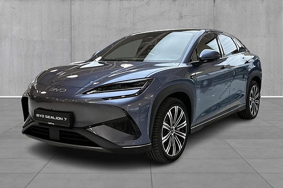 BYD Sealion 7