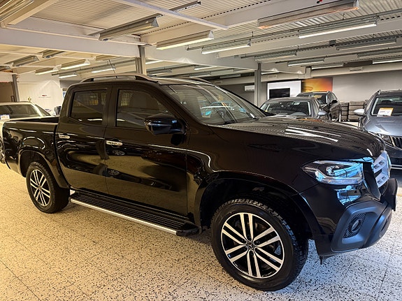 Mercedes-Benz X250 d 3 of 27