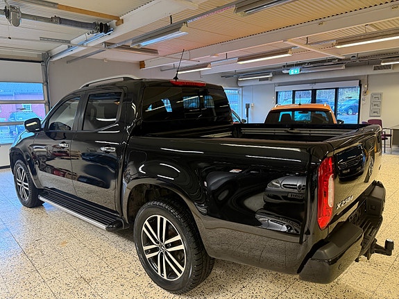 Mercedes-Benz X250 d 6 of 27