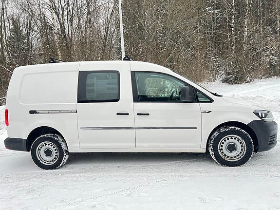 Volkswagen Caddy Maxi 4 of 15
