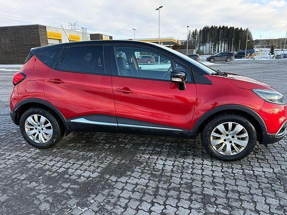 Renault Captur 4 of 5