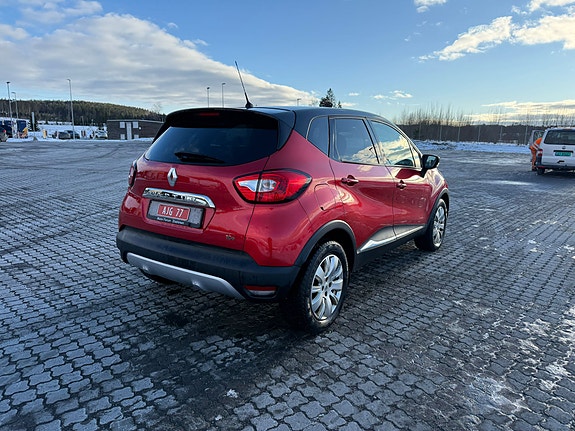 Renault Captur 5 of 5