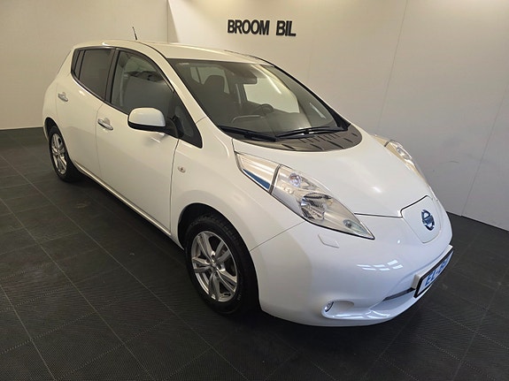 Nissan Leaf 10 of 30