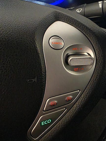 Nissan Leaf 23 of 30