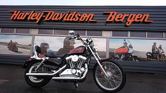 Harley-Davidson XL1200V Seventy-Two