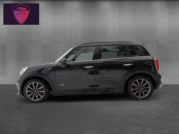 MINI Countryman-Serie 5 of 5
