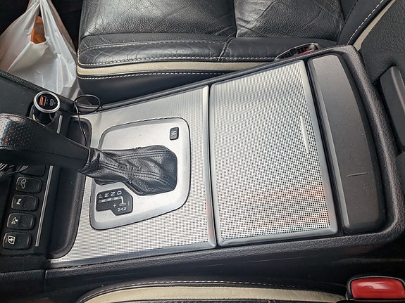 Volvo XC90 6 of 7