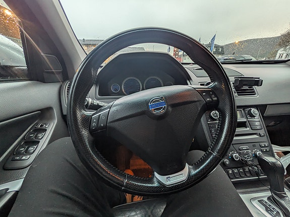 Volvo XC90 5 of 7