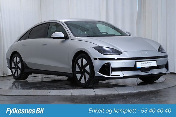 Hyundai Ioniq 6 2 of 5
