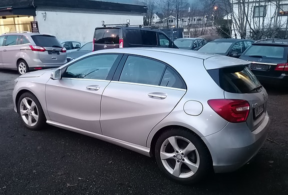 Mercedes-Benz A-Klasse 4 of 5