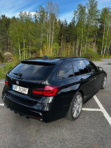 BMW 320d 5 of 5