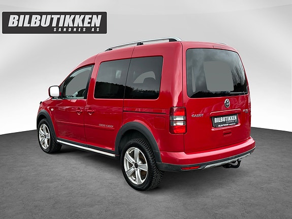 Volkswagen Caddy Alltrack 3 of 5