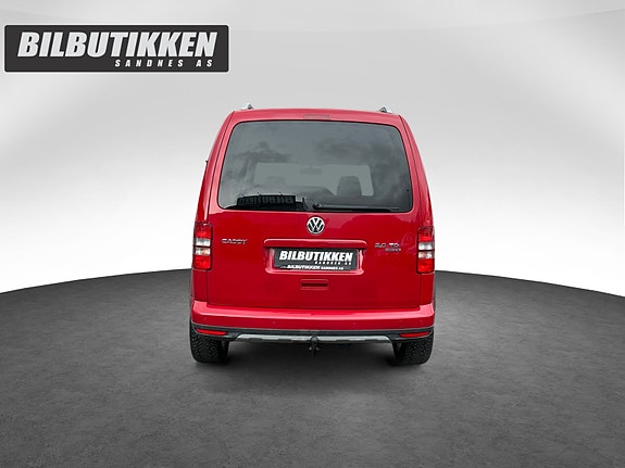 Volkswagen Caddy Alltrack 4 of 5