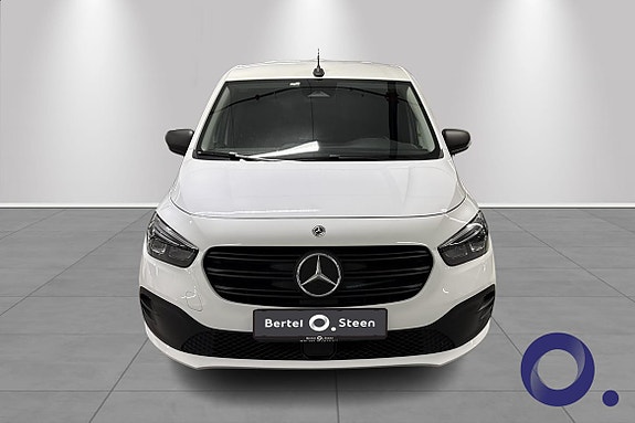 Mercedes-Benz eCitan 2 of 17