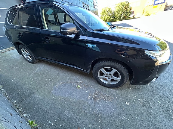 Mitsubishi Outlander 14 of 29