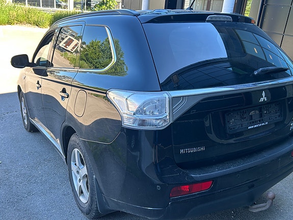 Mitsubishi Outlander 15 of 29
