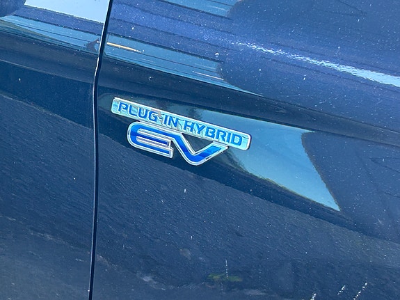 Mitsubishi Outlander 13 of 29