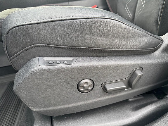 DS DS 7 Crossback 18 of 30