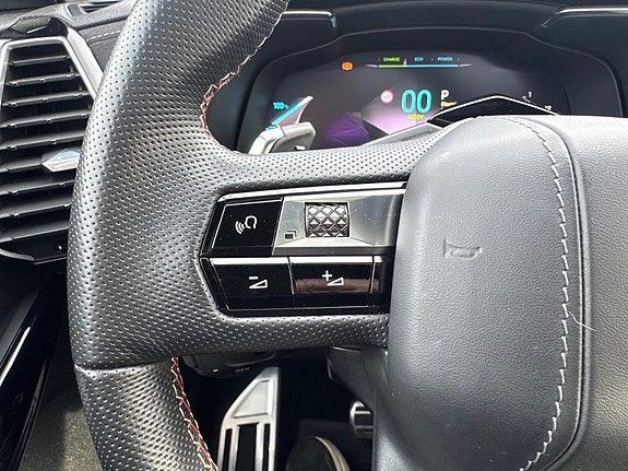 DS DS 7 Crossback 26 of 30