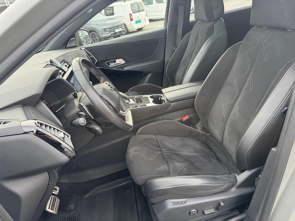 DS DS 7 Crossback 17 of 30
