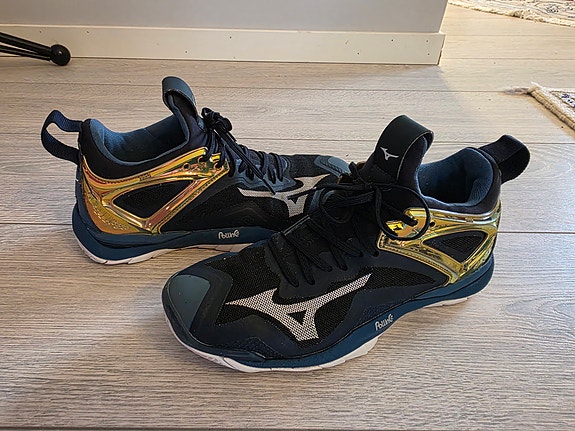 Product image 2 of 9