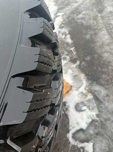 Nokian 650/65R42 dekk, kr 30 000,-