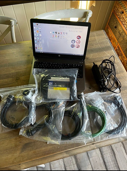 Product image 2 of 8