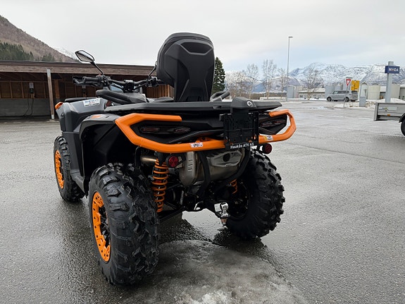 Can-Am Outlander Max XT-p 1000 Smart-Shox abs 9 of 11