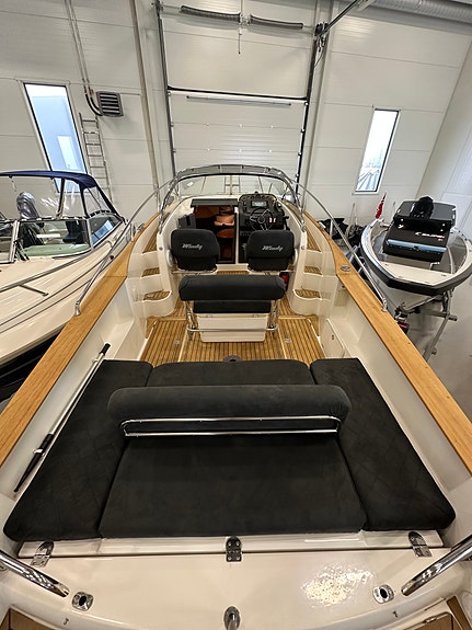 Windy 845 OC - 2022 Yanmar - 99 gangtimer - store oppgraderinger - sjøklar!