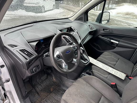 Ford Transit Connect 22 of 25