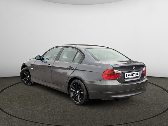 BMW 316i 3 of 9