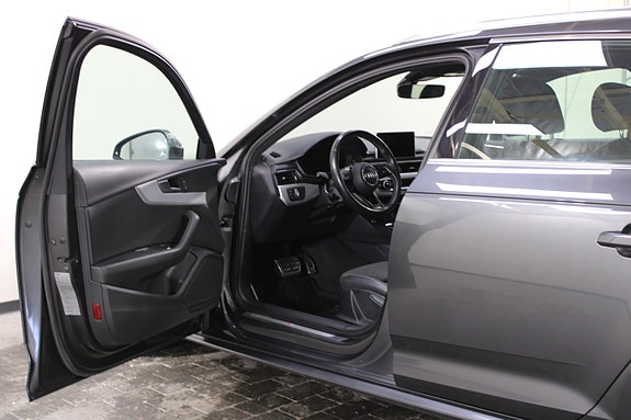 Audi A4 22 of 30