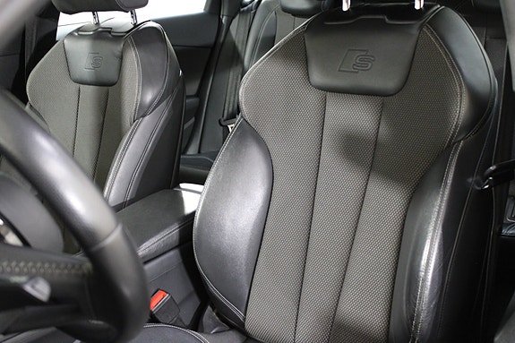 Audi A4 28 of 30