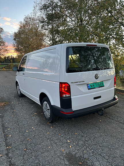 Volkswagen Transporter 6 of 16
