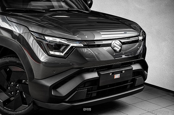 Suzuki eVitara 2 of 24