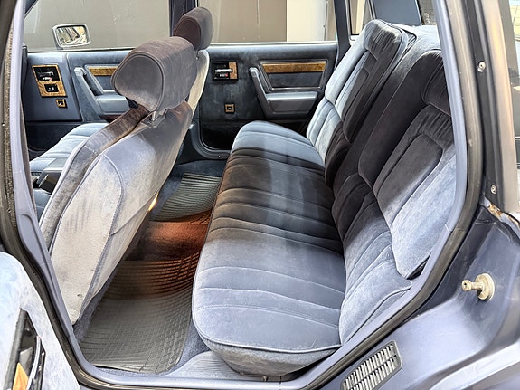 Buick Century 25 of 30