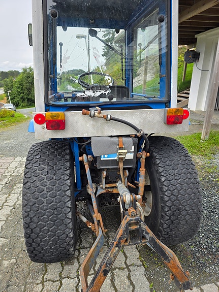 Iseki 3020a med frontskjær. Privat ingen mva 4 of 18